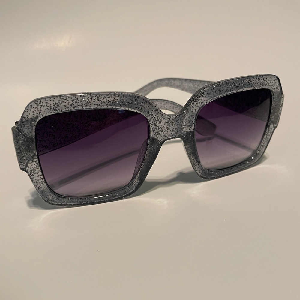 Platinum sparkle stylish shades